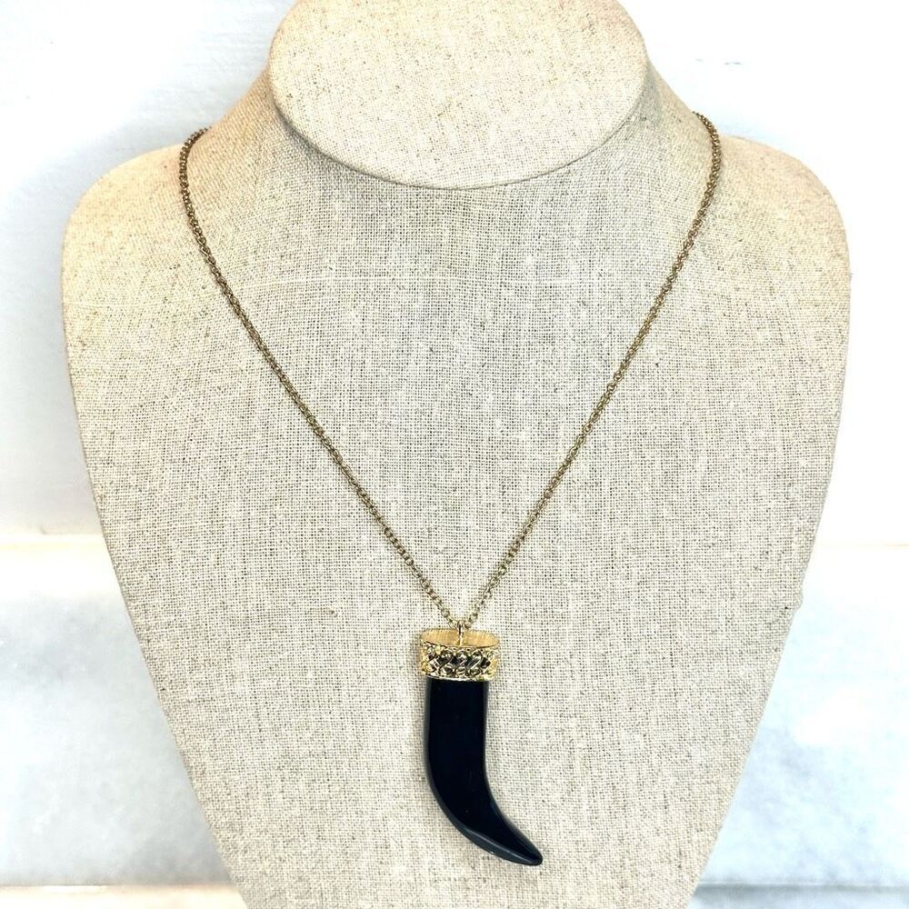 Zara Tribal Tooth Horn Pendant Necklace Black & gold-tone Chain 32"